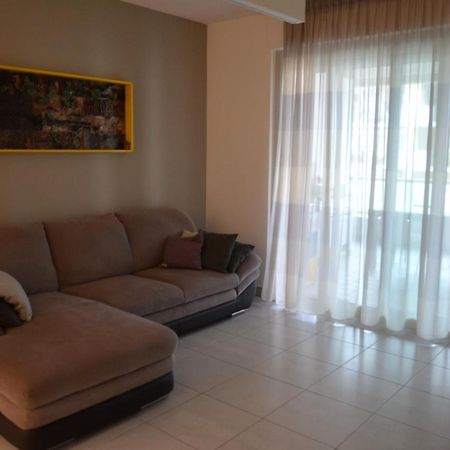 Appartamento Libra Montesilvano Bagian luar foto